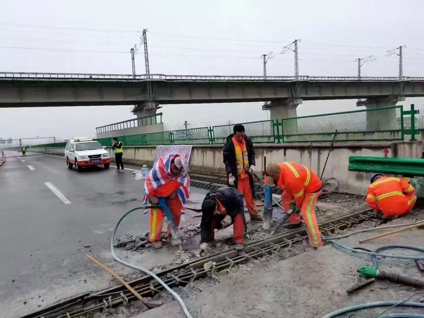 连云港桥梁伸缩缝抢修料